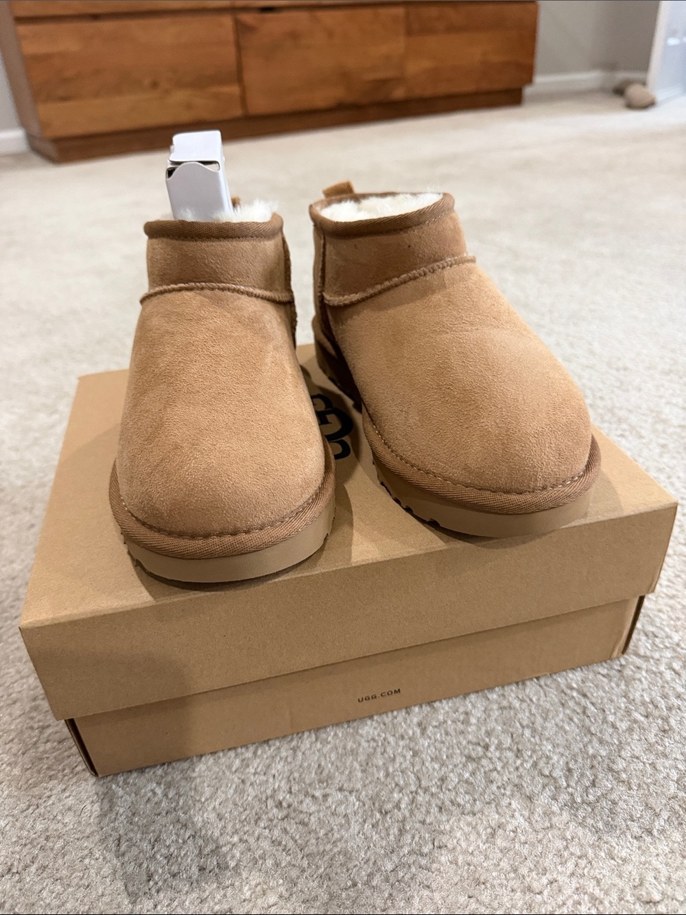 UGG woman’s classic ultra mini